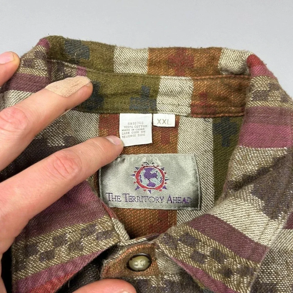 VTG The Territory Ahead Button Down Mens XXL Multi Southwestern Flannel Shirt